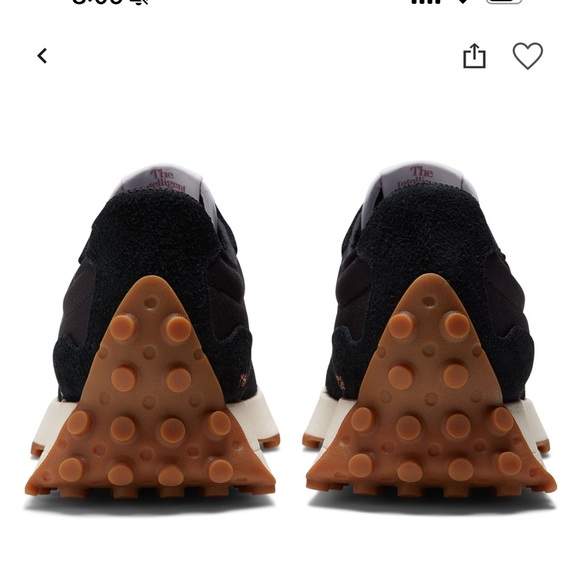 NEW BALANCE 327 Women’s Sneakers - Black/White/Gum - 7.5 - Picture 5 of 12